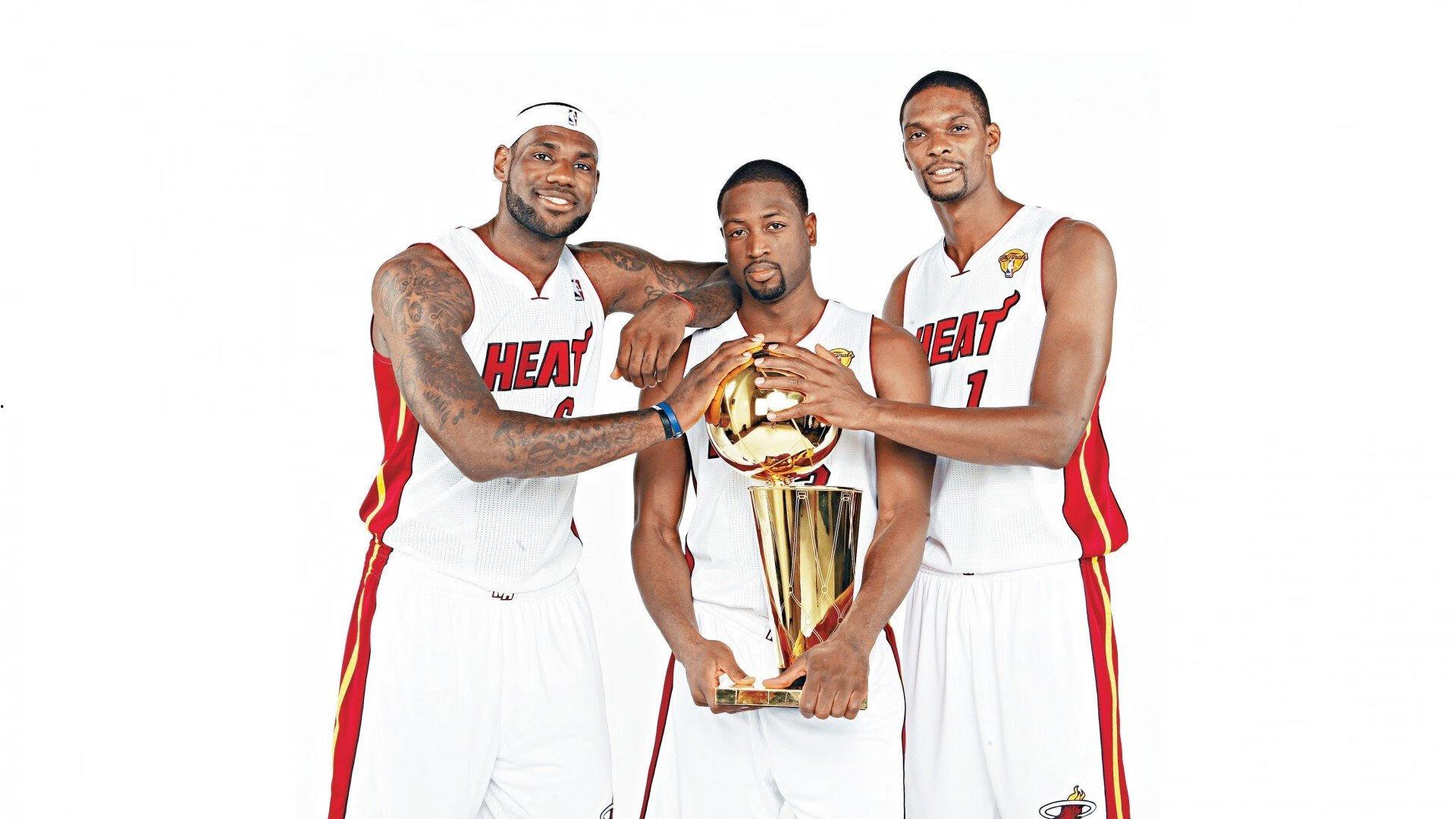 国际媒体联合评选2024-2025赛季半程最佳十一人，新生代崛起，传统格局重塑